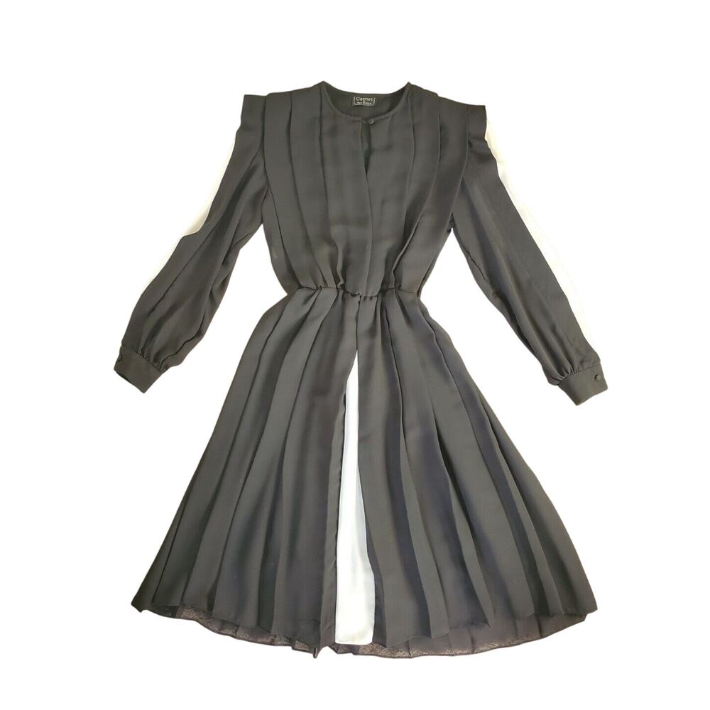 Vintage Cachet by Bari Protas Two-Toned Pleated Black White Midi Dress, Medium